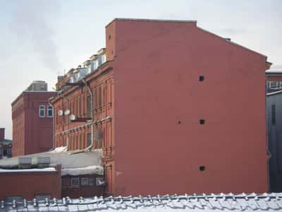 Здание в Берсеневском переулке